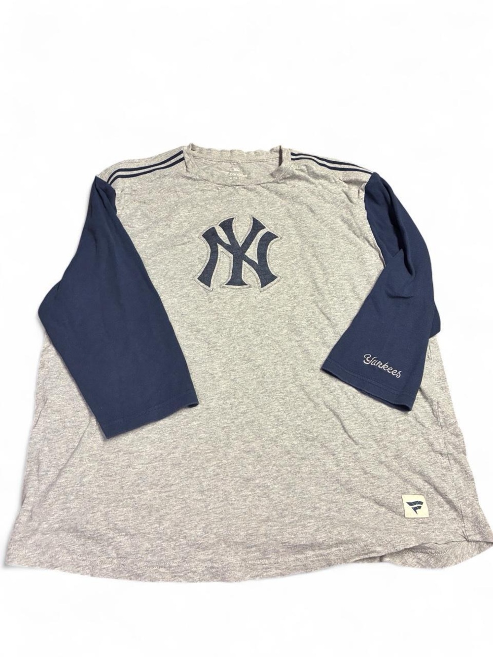 New York Yankees Fanatics Men’s XL Gray Navy 3/4 Sleeve Raglan Baseball Shirt